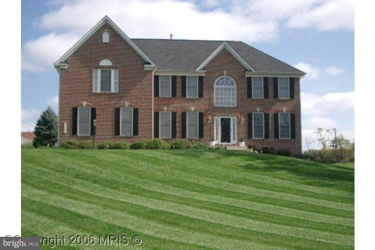 8601 Glen Hannah Ct, Windsor Mill, MD 21244 - photo 1