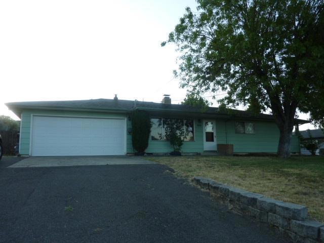 1658 Brookdale Ave, Medford, OR 97504 - photo 1