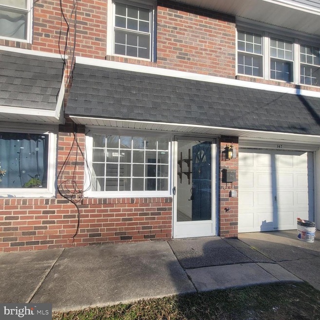 147 Blanchard Rd, Drexel Hill, PA 19026 - photo 1