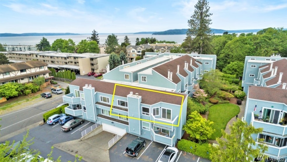 21937 7th Ave S unit 210, Des Moines, WA 98198 - photo 1