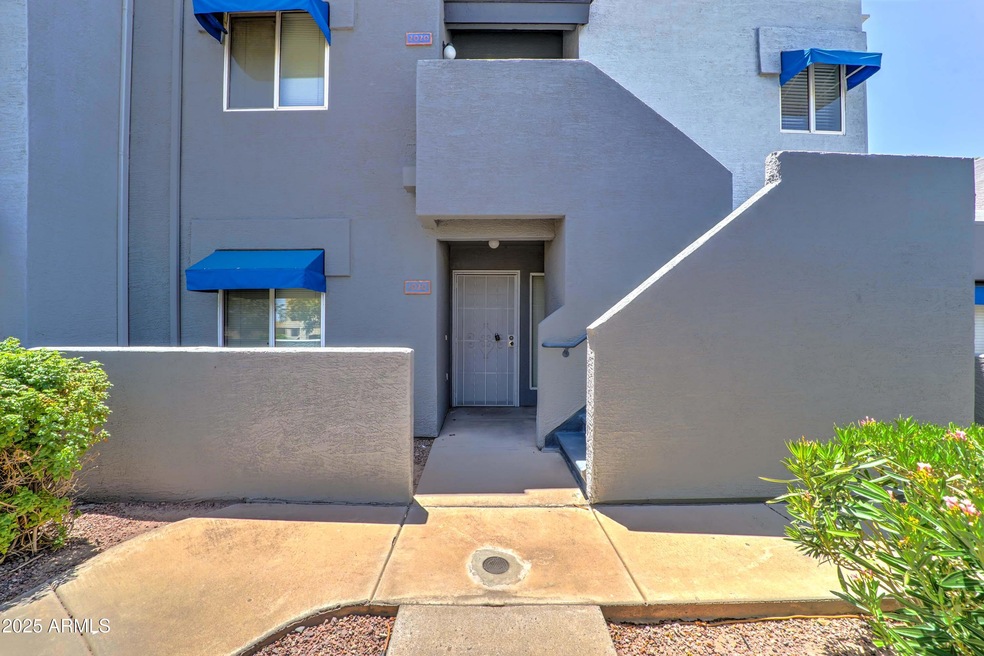220 N 22nd Place unit 1020, Mesa, AZ 85213 - photo 1