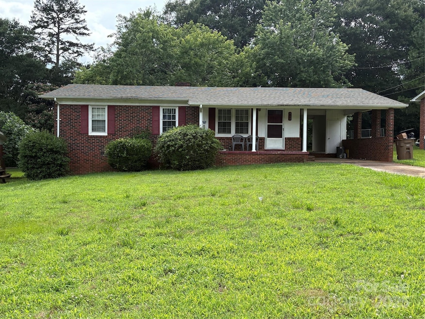 908 Mcgowan Rd, Shelby, NC 28150 - photo 1