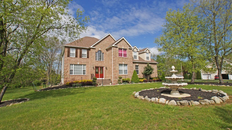 4 Andre Ct, Franklin, NJ 07416 - photo 1