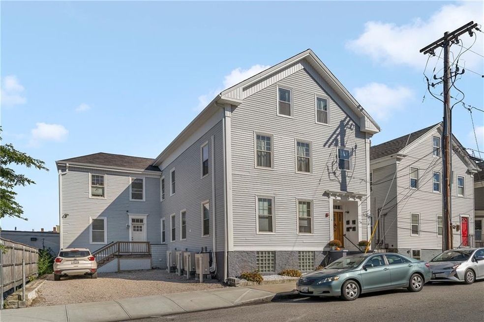 4 Mann Ave unit A, Newport, RI 02840 - photo 1