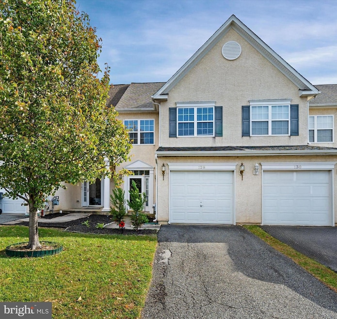 Pending $349,900 • Co-Listing Agent