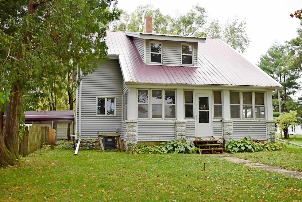 715 S 7th St, Osage, IA 50461 - photo 1