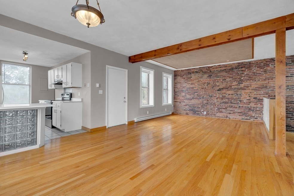 88 Florida St unit 3, Dorchester Center, MA 02124 - photo 1