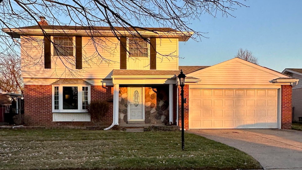 01 - Front
