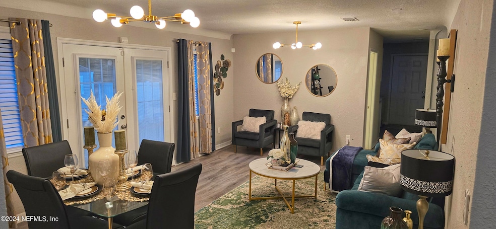 Living Room/ Dining Room