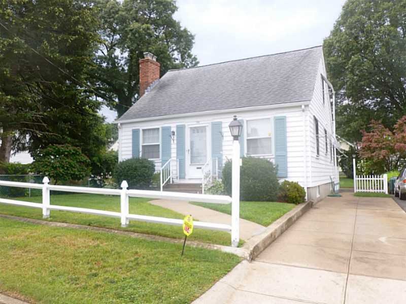 114 Keith Ave, Cranston, RI 02910 - photo 1