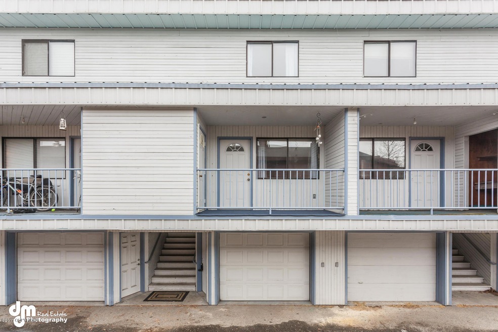 1442 W 25th Ave unit E, Anchorage, AK 99503 - photo 1