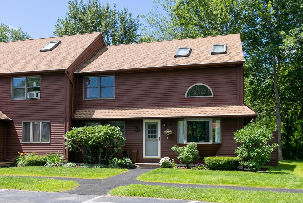 116 Portland Ave unit 14, Old Orchard Beach, ME 04064 - photo 1