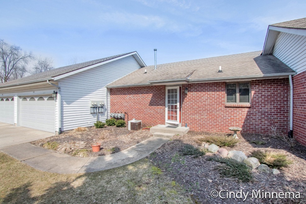 143 Mill Street Caledonia MI