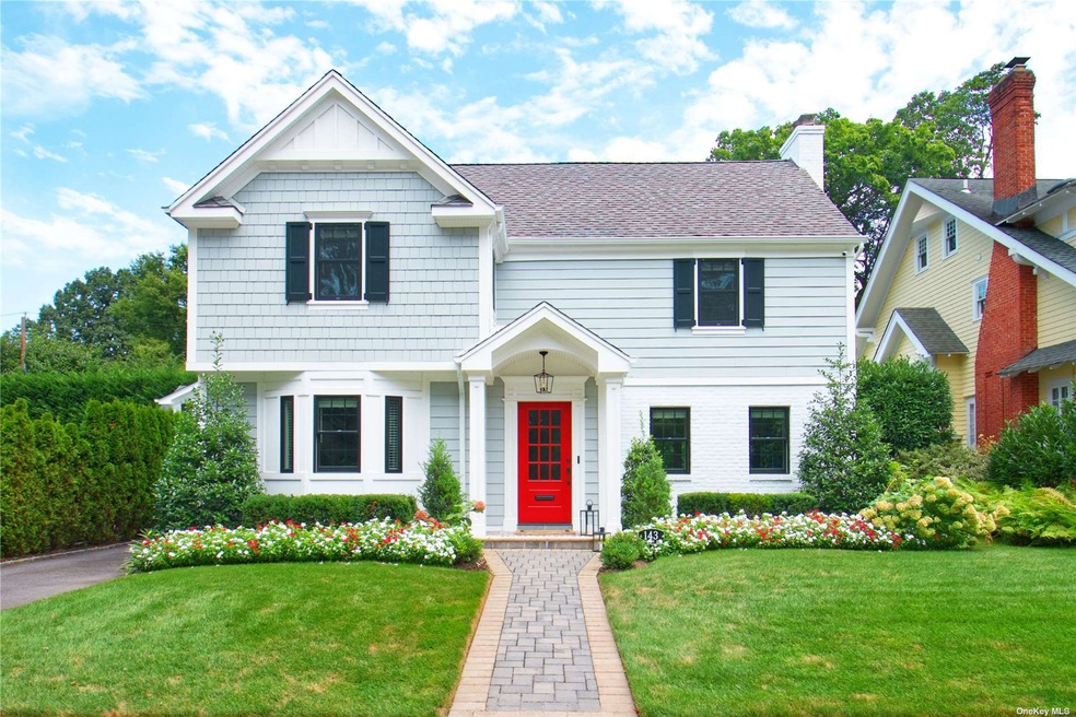 Sold $1,790,000 • Co-Listing Agent