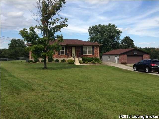 394 Kentucky Ct, Mount Washington, KY 40047 - photo 1