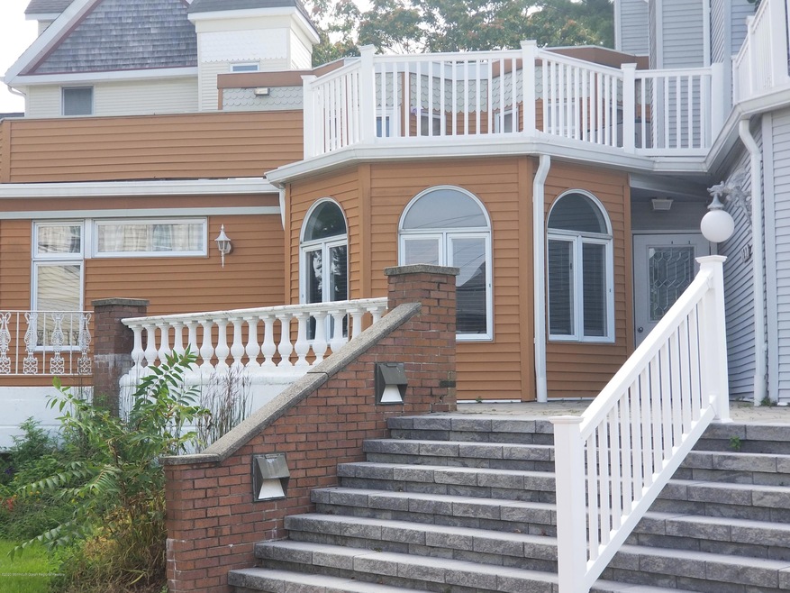 100 1st St unit 3, Keyport, NJ 07735 - photo 1