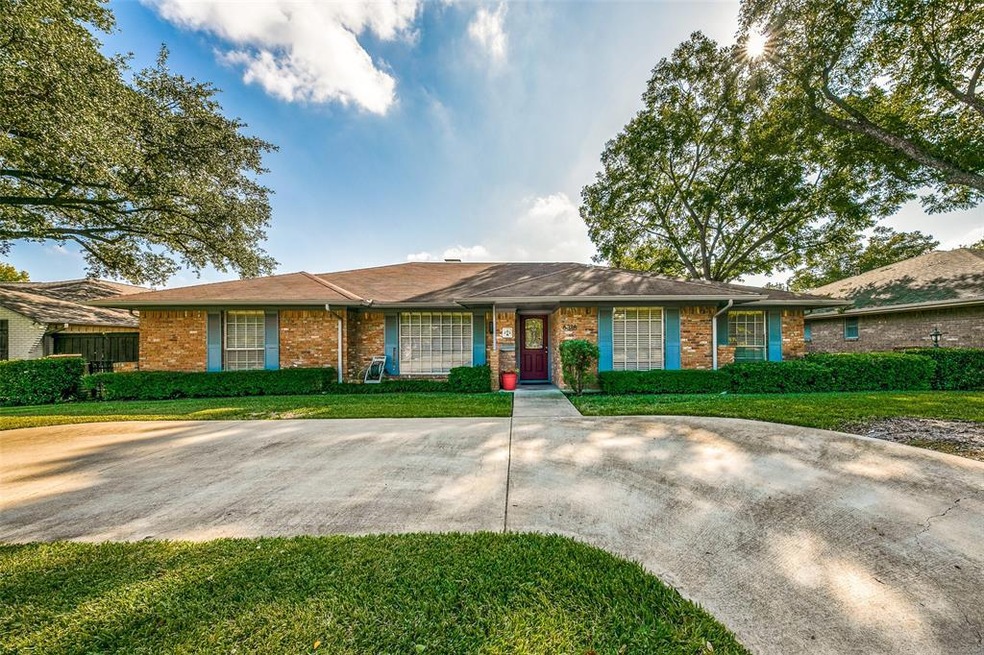 6318 E Lovers Ln, Dallas, TX 75214 - photo 1