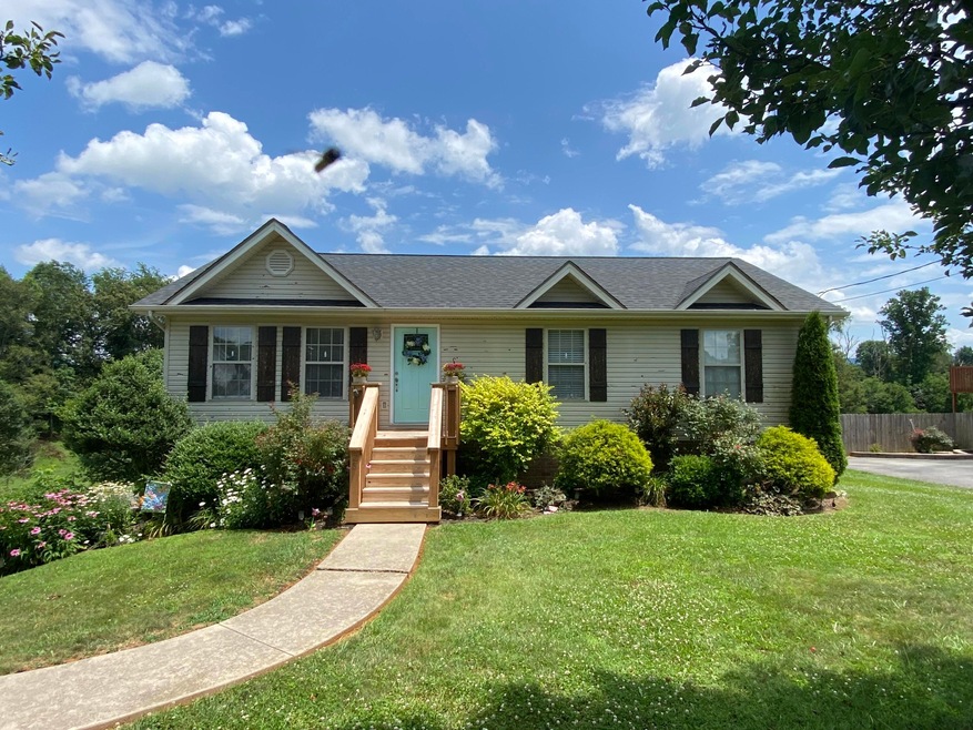1 - Main MLS Photo
