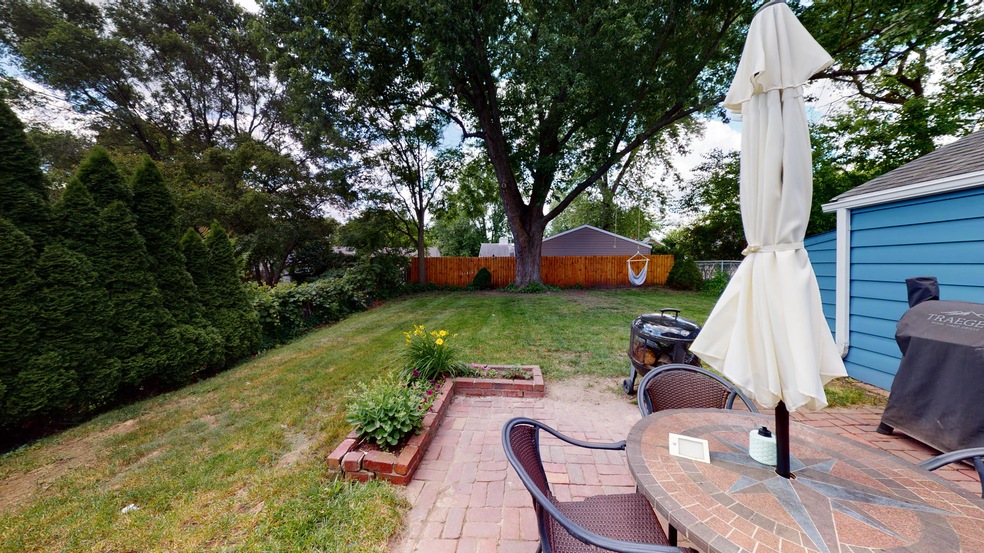 3422-Franklin-Ave-Des-Moines-IA-50310-06