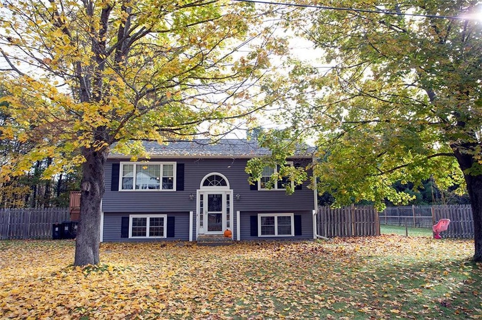 39 Pine Ledge Dr, Wells, ME 04090 - photo 1