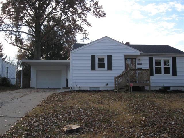Nice move in ready ranch with full basement and fe