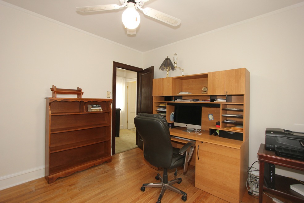 1022 S Scoville Ave, Oak Park, IL 60304 - photo 1