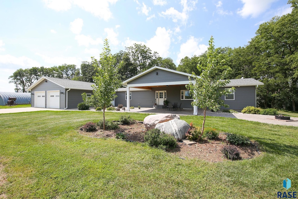 46845 238th St, Colman, SD 57017 - photo 1