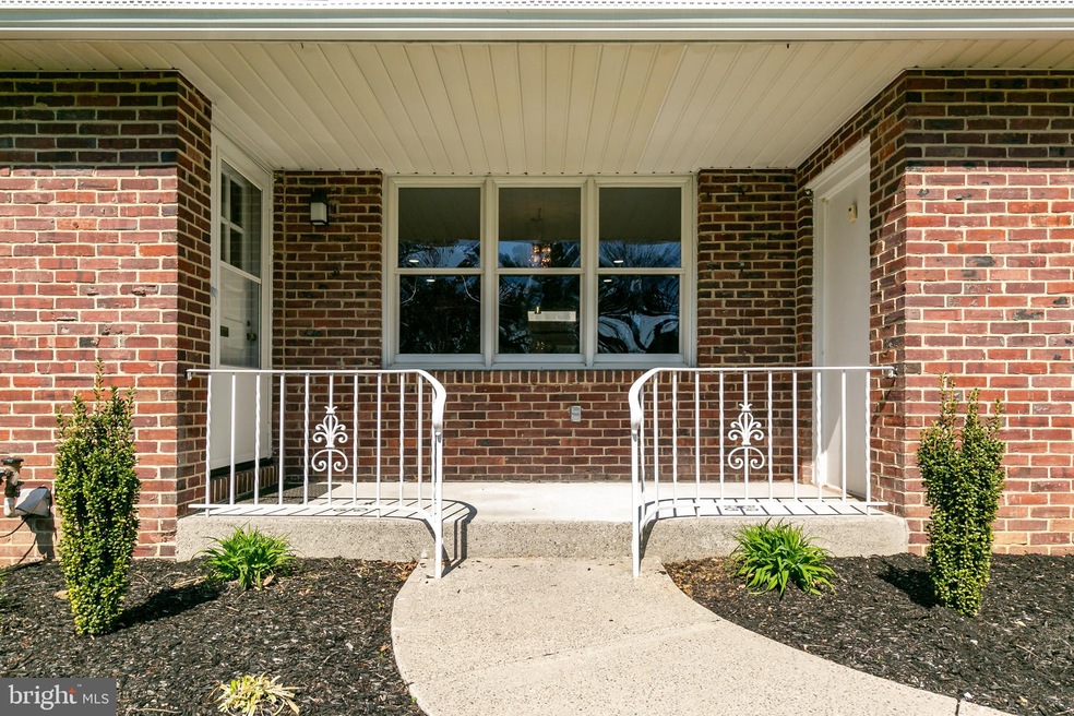 9 E Spruce Ave, Moorestown, NJ 08057 - photo 1