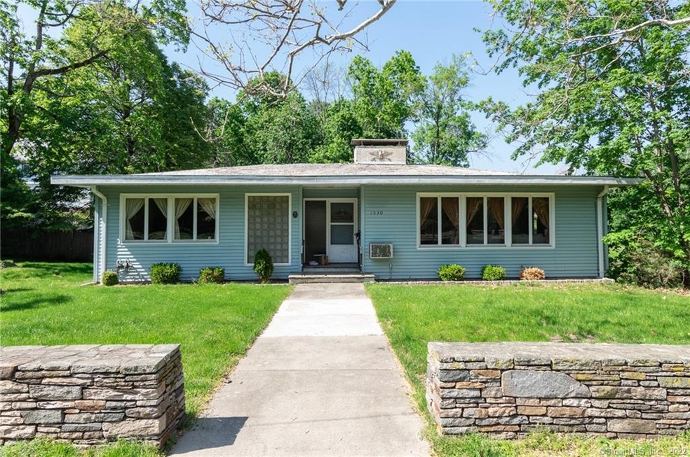 1530 Boulevard, West Hartford, CT 06107 - photo 1