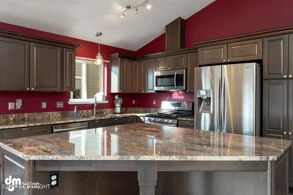 BRAND NEW kitchen!