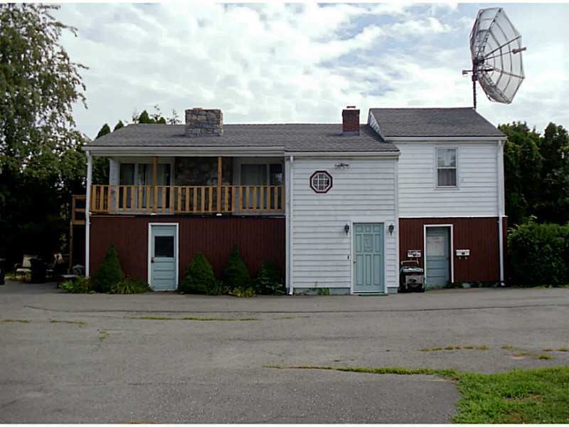 406 Middle Hwy, Barrington, RI 02806 - photo 1
