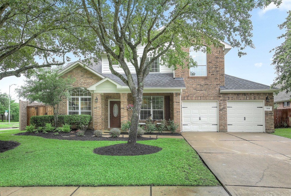 22038 Skyridge Ln, Richmond, TX 77469 - photo 1