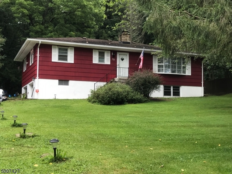32 Vienna Hills Rd, Hackettstown, NJ 07840 - photo 1
