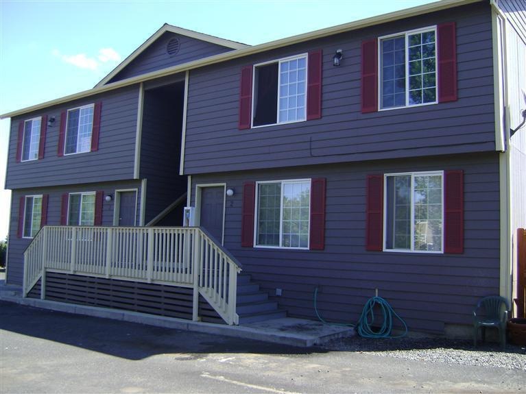 1350 NE Purcell Blvd, Bend, OR 97701 - photo 1