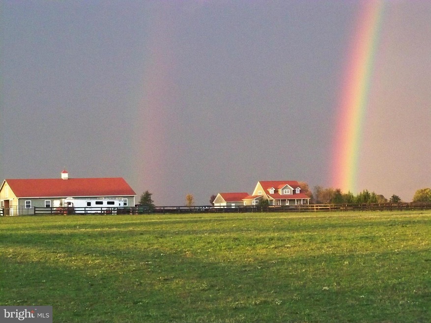 15840 Purcellville Rd, Purcellville, VA 20132 - photo 1