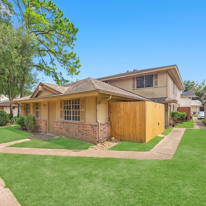 For Rent $1,315/month