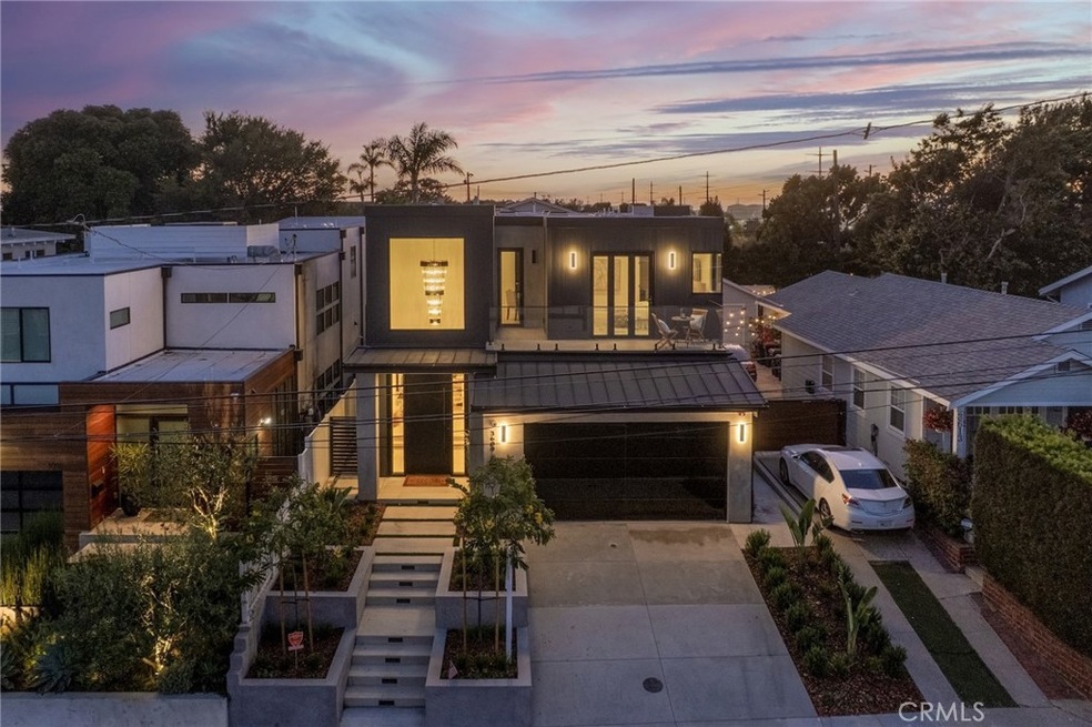 Sold $3,775,000 • Co-Listing Agent