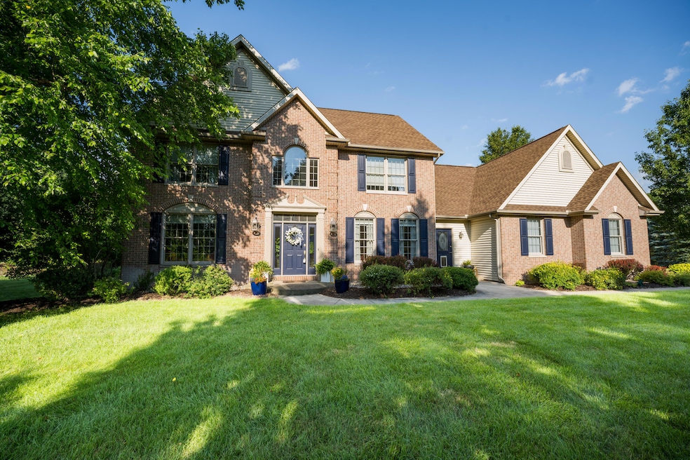 9095 Marsh Creek Cir, Galesburg, MI 49053 - photo 1