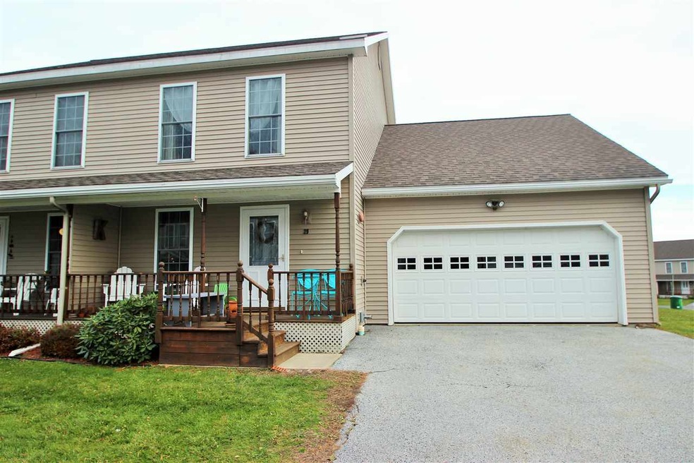 39 Fecteau Cir unit 29, Barre, VT 05641 - photo 1