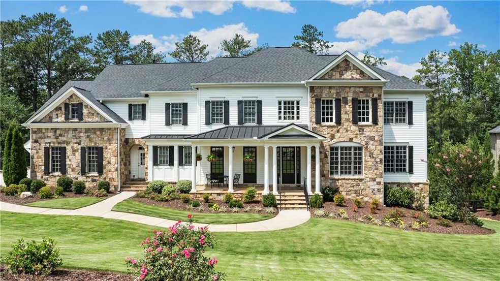 Luxury estate in sought-after Milton