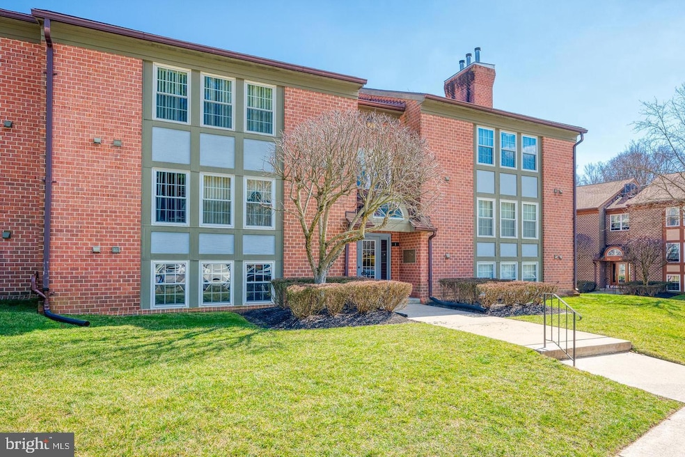 3 Pipe Hill Ct unit A, Baltimore, MD 21209 - photo 1