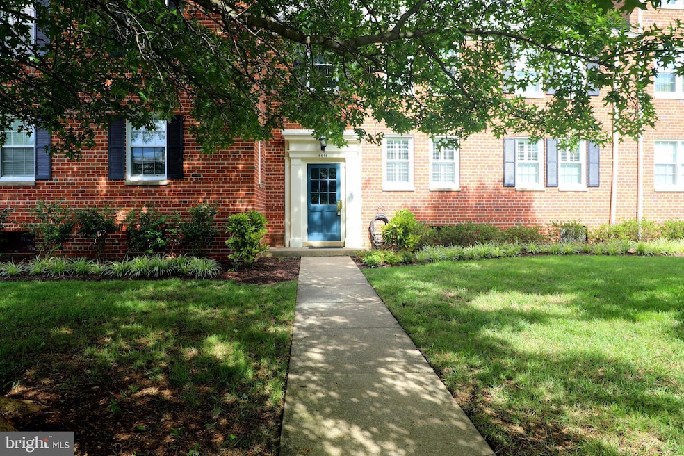 6611 Potomac Ave unit A1, Alexandria, VA 22307 - photo 1