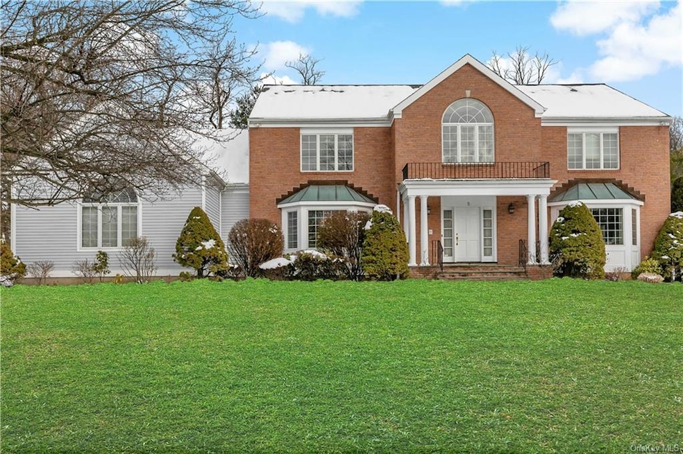 5 Sundale Place, Scarsdale, NY 10583 - photo 1