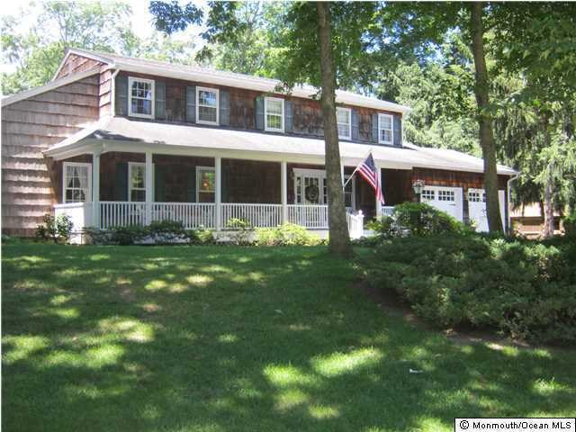 8 Shire Way, Middletown, NJ 07748 - photo 1