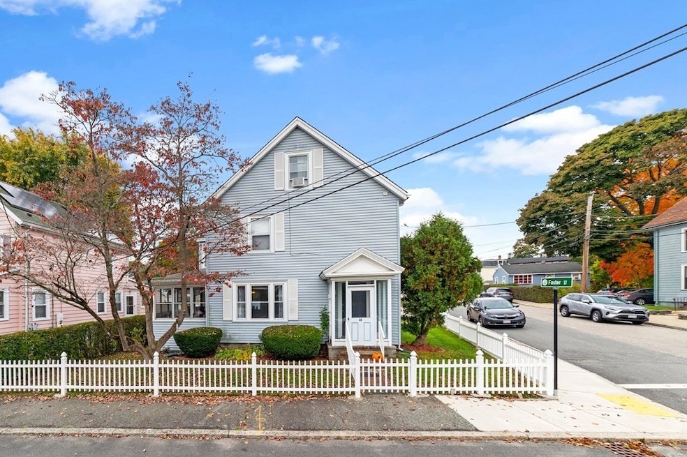 22 N Warren St, Woburn, MA 01801 - photo 1