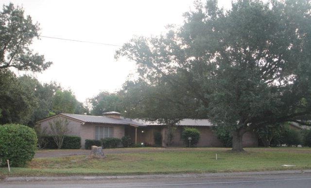 1301 S Texas Blvd, Weslaco, TX 78596 - photo 1