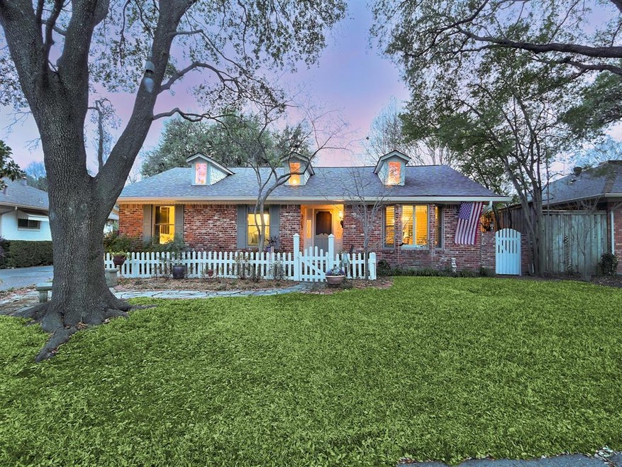 6240 Saint Albans Dr, Dallas, TX 75214 - photo 1