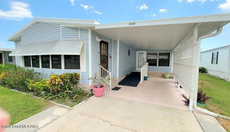 1445 Barefoot Cir, Sebastian, FL 32976 - photo 1