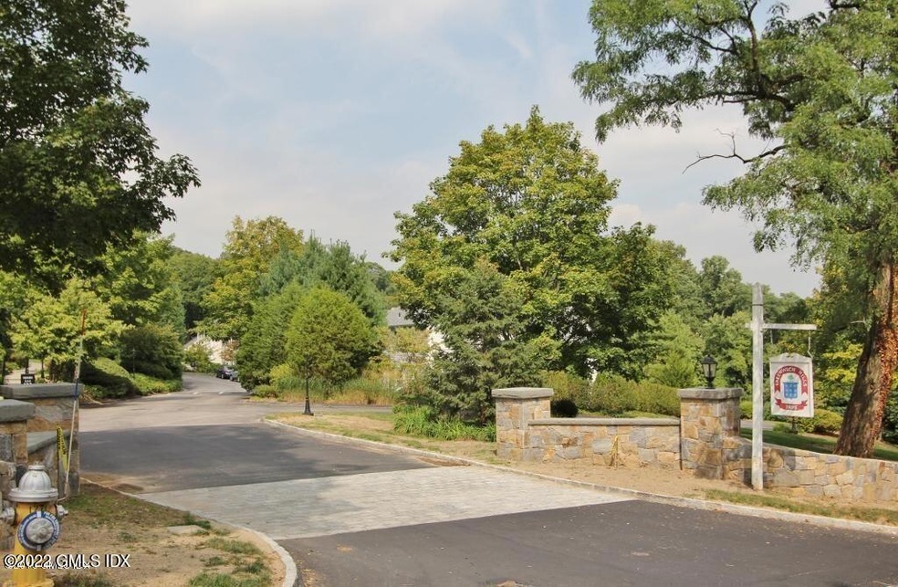 74 Greenwich Hills Dr, Greenwich, CT 06831 - photo 1