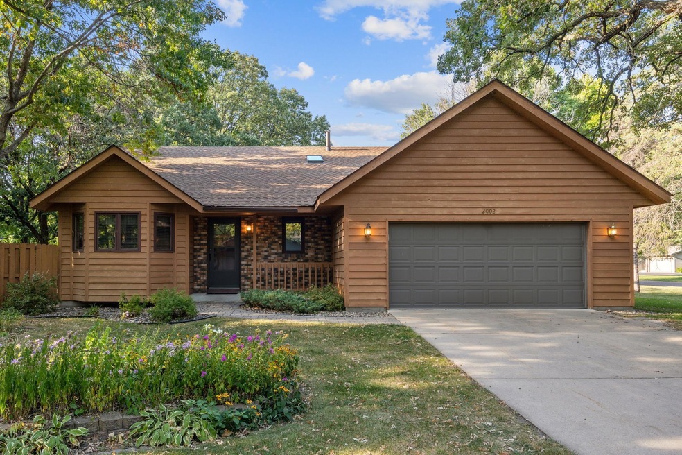 2002 High Dr, Sauk Rapids, MN 56379 - photo 1